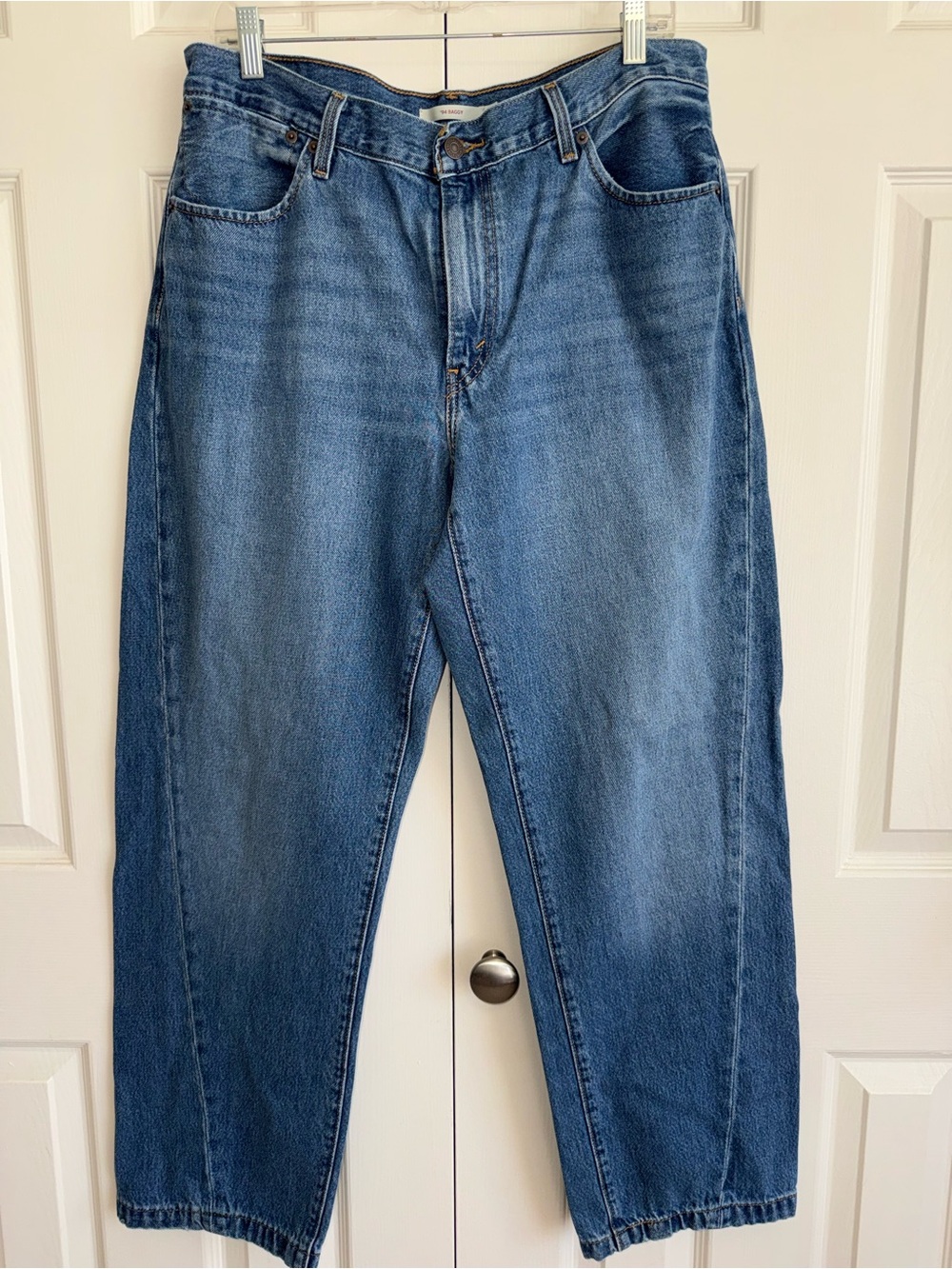 Levi’s ‘94 BAGGY MEDIUM WASH JEANS high-rise, loose denim SIZE 12